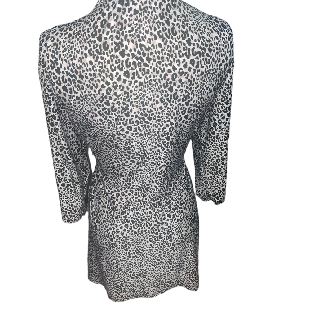 Sleepwear leopard Robe - Picture 3 of 5